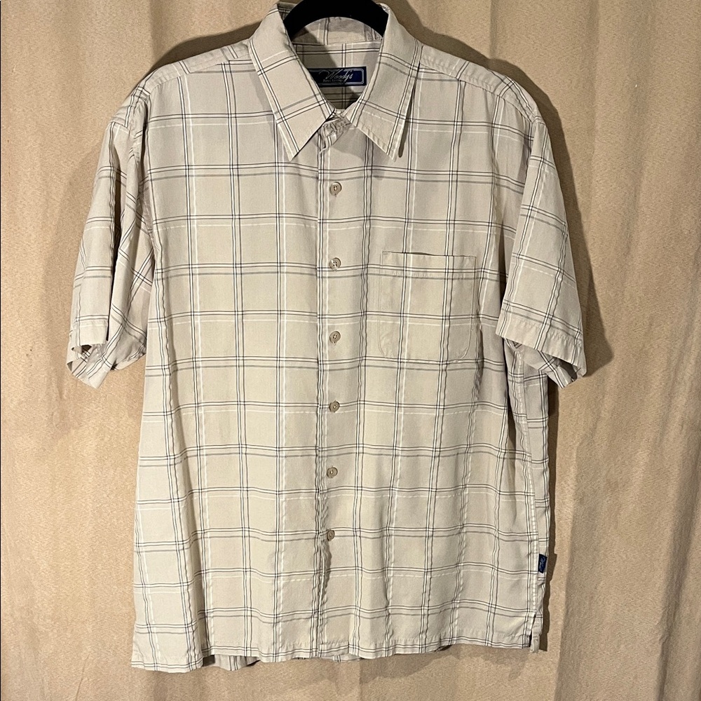 Woodys Retro Lounge Large Cream and Black Plaid Short-Sleeve Button-Down Shirt